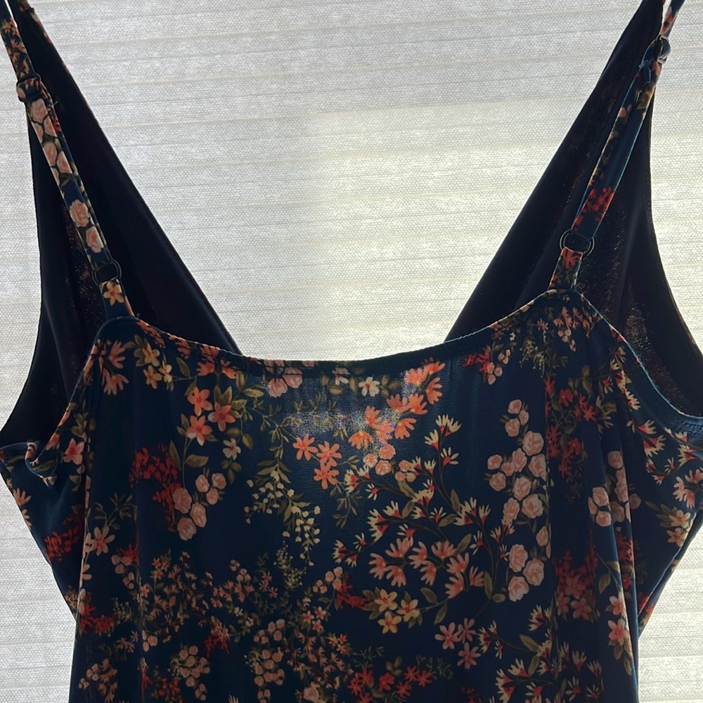 **Kaileigh Long Jumpsuit/Romper with Pockets - Picture 6 of 7